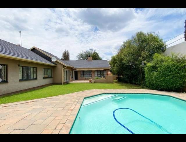 4 BEDROOM PROPERTY TO RENT IN EDEN GLEN